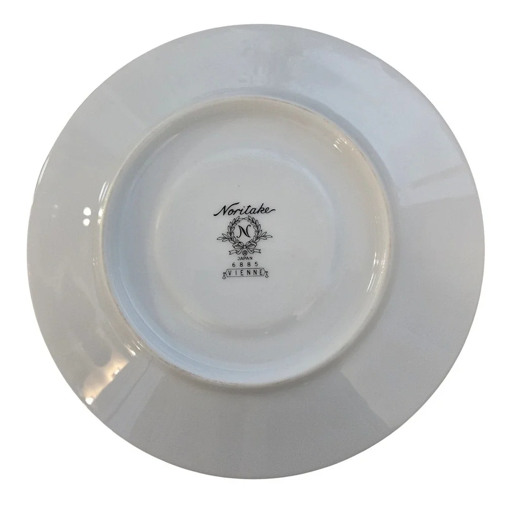 Noritake Vienne 6885 Saucer Plate Sage Green White Floral Platinum Trim Japan 6